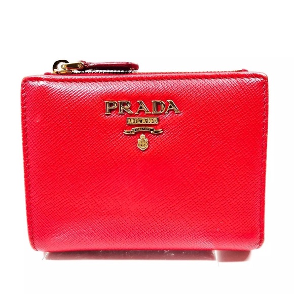 Auth Prada Red Saffiano Leather Compact Bifold Wallet Preloved On Sale Now Prada - Picture 2 of 9